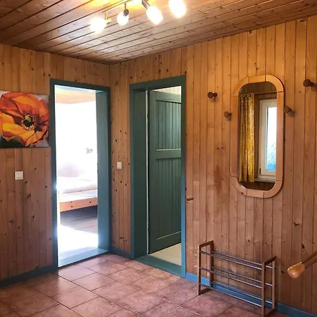 بيت للعطل Doppelbungalow Mit Terrasse Im Mirow Granzow